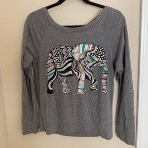 Gray elephant sweater w/ a pop of color